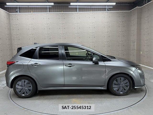 Nissan NOTE 2021-08 8796986-5