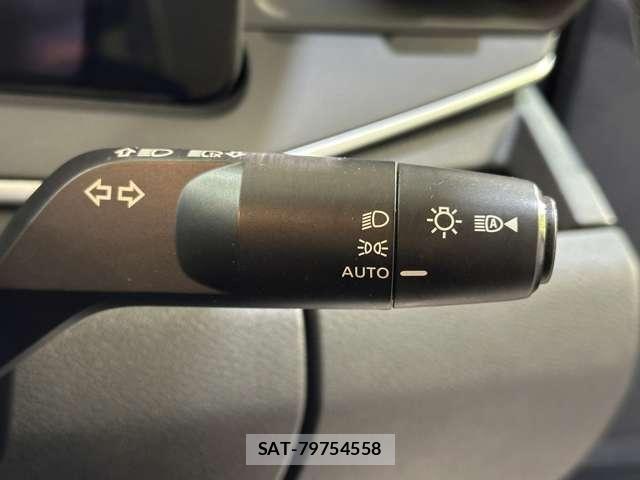 Nissan NOTE 2021-07 8796979-11