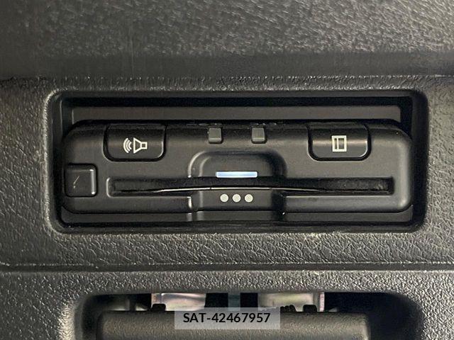 Nissan NOTE 2021-07 8796982-6
