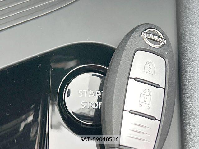 Nissan NOTE 2022-09 8796977-8