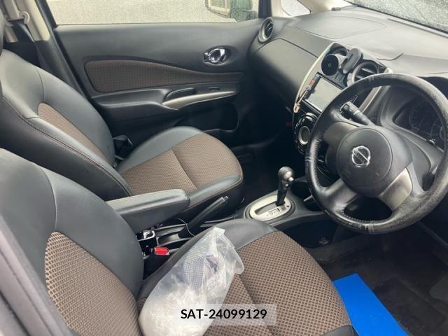 Nissan NOTE 2014-02 8797003-13