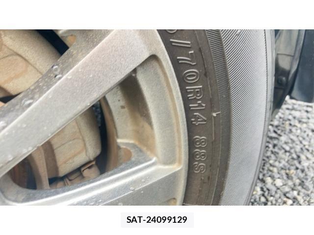 Nissan NOTE 2014-02 8797003-20