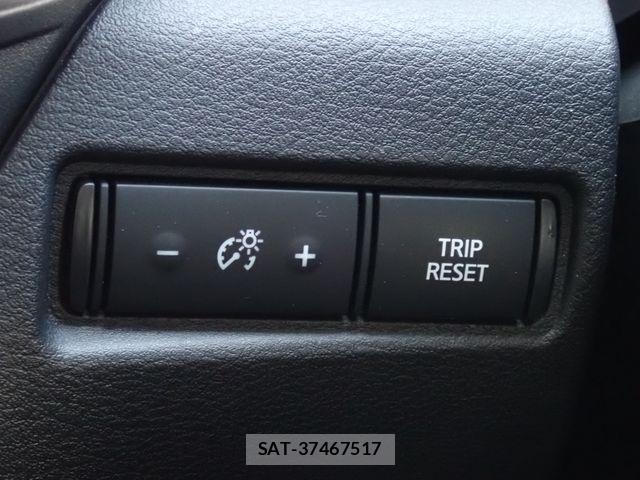 Nissan NOTE 2022-07 8796983-11