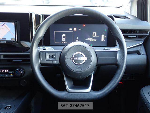 Nissan NOTE 2022-07 8796983-4