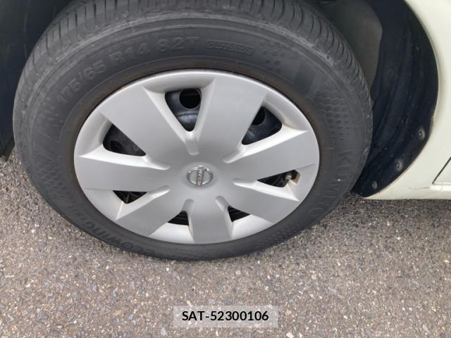 Nissan NOTE 2012-03 8797001-6