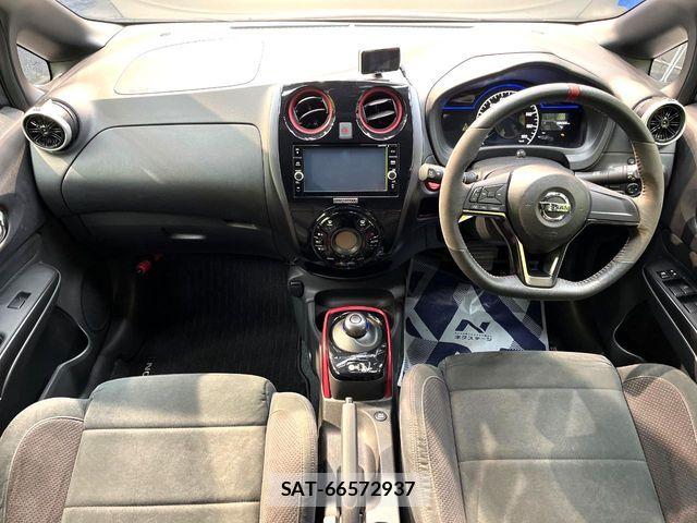 Nissan NOTE 2017-07 8796984-1