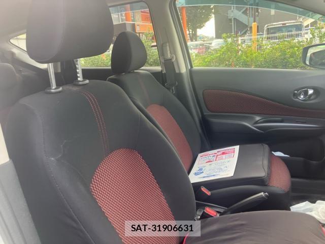 Nissan NOTE 2015-09 8830886-13