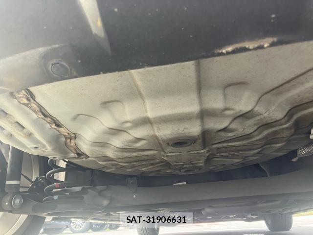 Nissan NOTE 2015-09 8830886-8