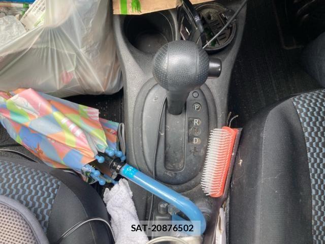 Nissan NOTE 2014-10 8830909-13