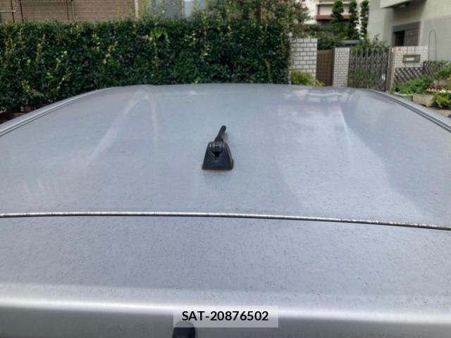 Nissan NOTE 2014-10 8830909-18