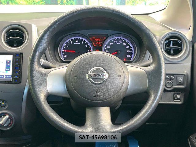 Nissan NOTE 2013-09 8830896-10