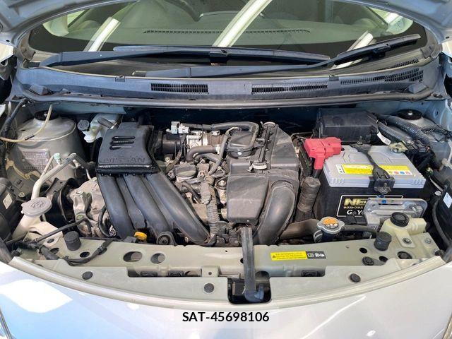 Nissan NOTE 2013-09 8830896-17