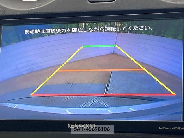 Nissan NOTE 2013-09 8830896-3