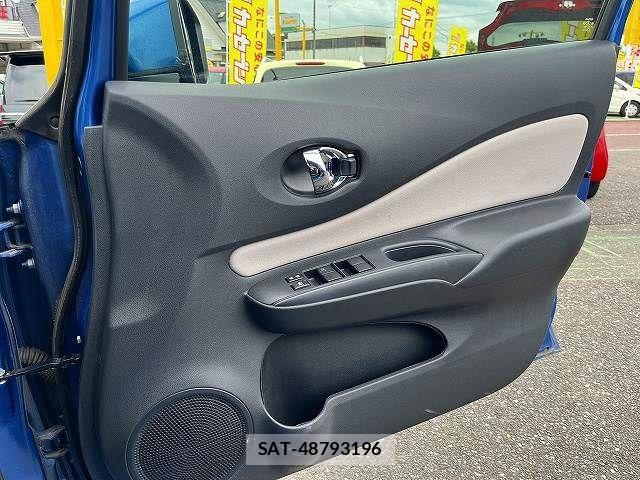 Nissan NOTE 2019-02 8830871-12