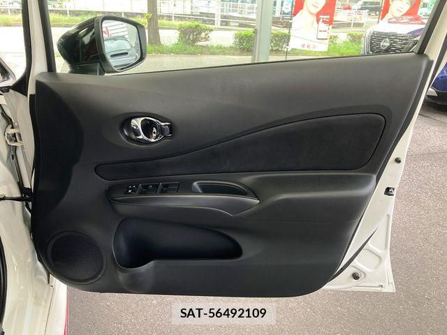 Nissan NOTE 2017-10 8830853-13