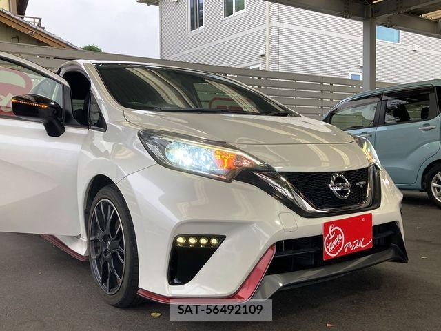 Nissan NOTE 2017-10 8830853-26