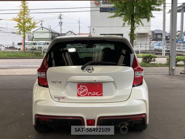 Nissan NOTE 2017-10 8830853-5