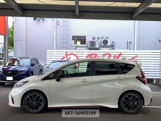 Nissan NOTE 2017-10 8830853-7