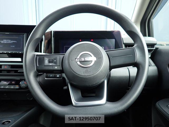 Nissan NOTE 2022-02 8830860-11