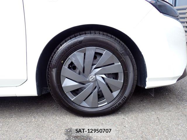 Nissan NOTE 2022-02 8830860-25