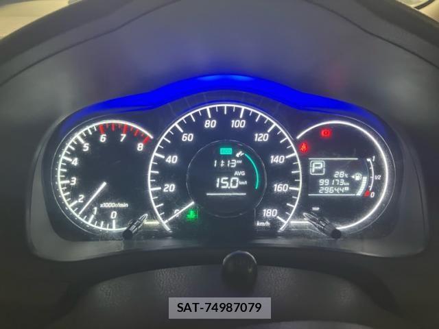 Nissan NOTE 2015-01 8830906-14