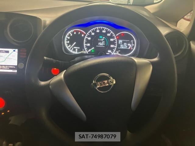 Nissan NOTE 2015-01 8830906-15