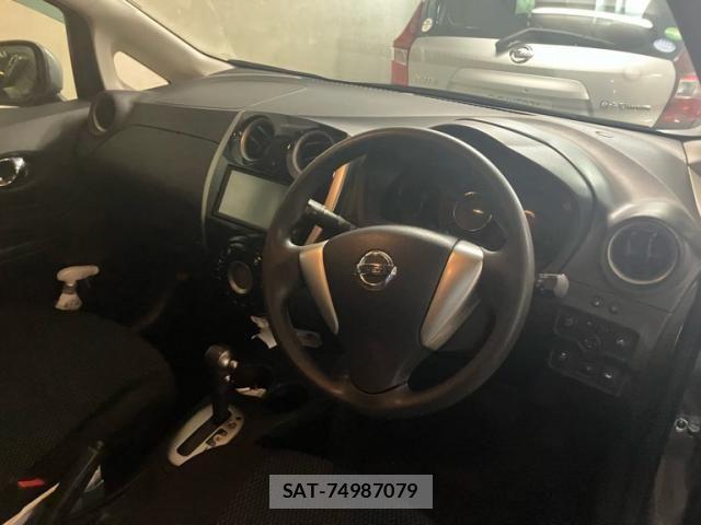 Nissan NOTE 2015-01 8830906-8