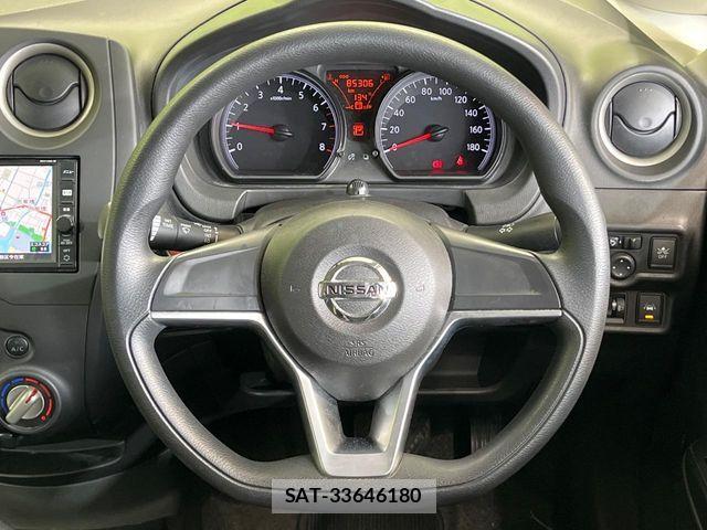 Nissan NOTE 2017-02 8830892-10