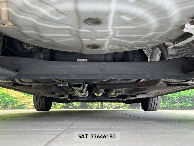 Nissan NOTE 2017-02 8830892-18