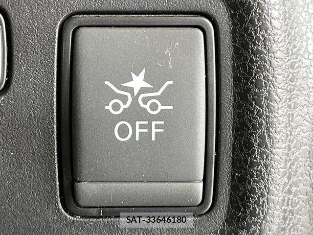 Nissan NOTE 2017-02 8830892-4