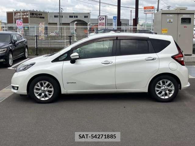 Nissan NOTE 2019-09 8830867-14