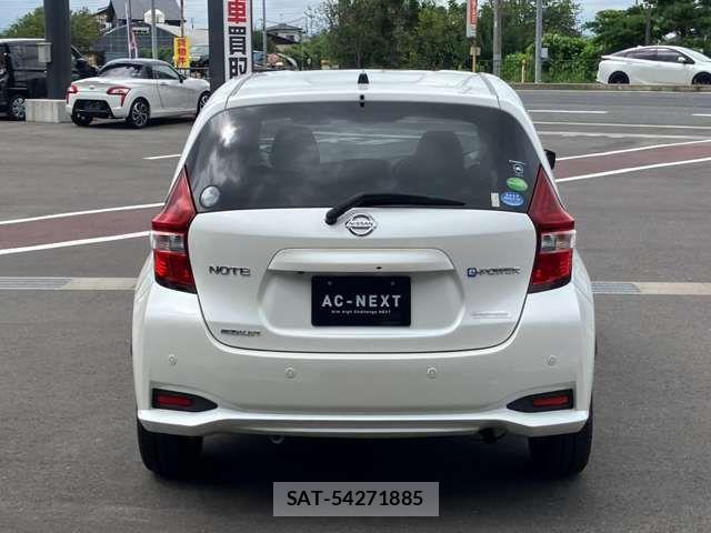 Nissan NOTE 2019-09 8830867-15