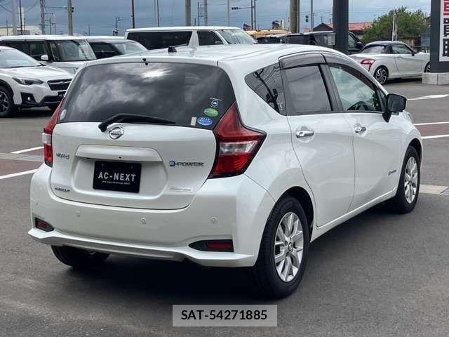 Nissan NOTE 2019-09 8830867-18