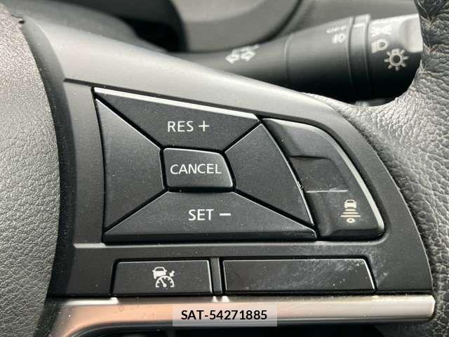Nissan NOTE 2019-09 8830867-4
