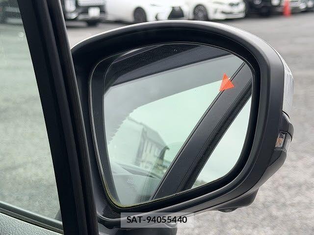Nissan NOTE 2021-08 8830865-18