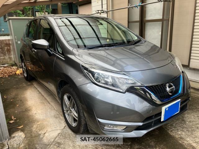 Nissan NOTE 2017-07 8830885-0