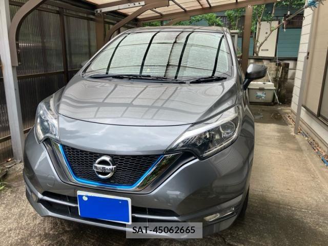 Nissan NOTE 2017-07 8830885-1
