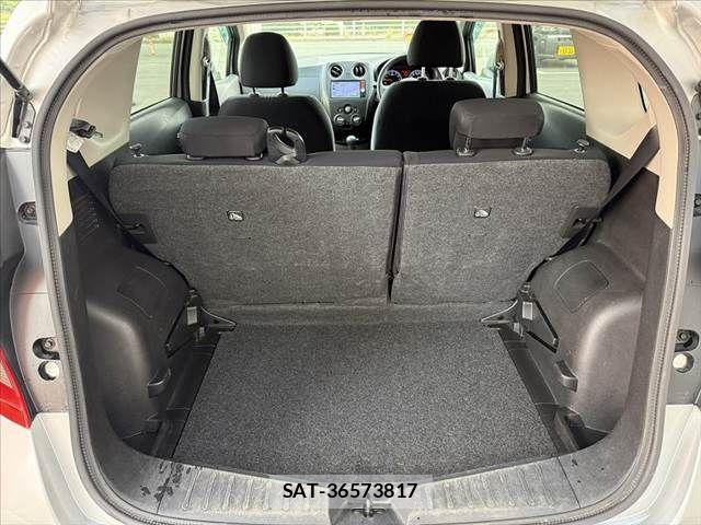 Nissan NOTE 2013-09 8830907-19