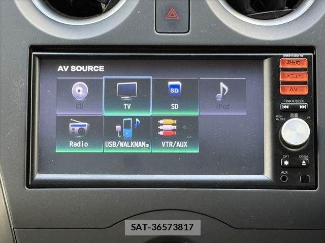 Nissan NOTE 2013-09 8830907-4
