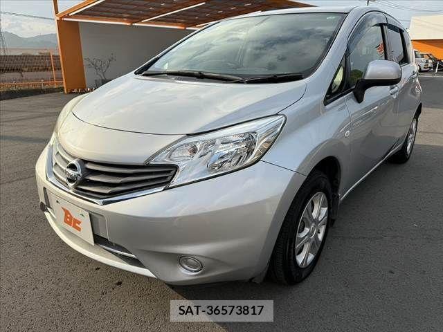 Nissan NOTE 2013-09 8830907-7
