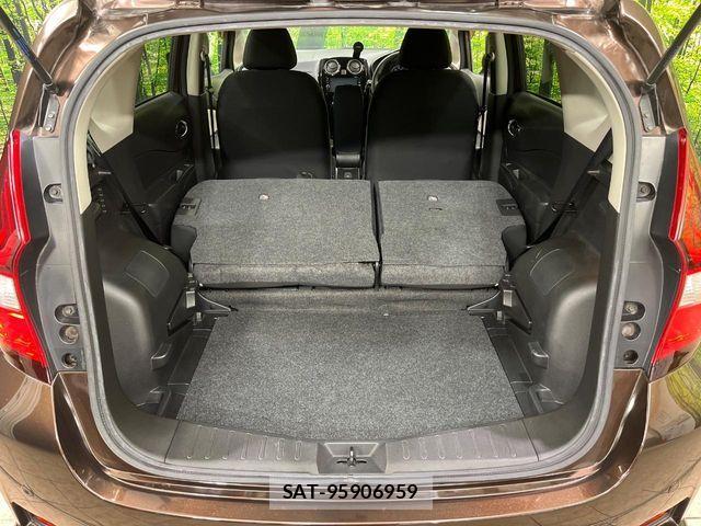 Nissan NOTE 2017-11 8830873-9