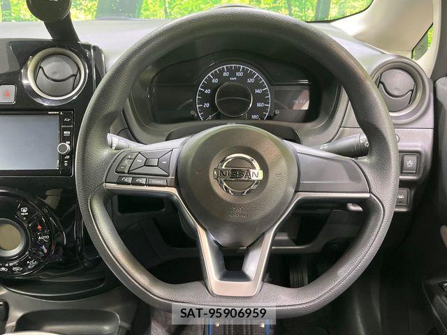 Nissan NOTE 2017-11 8830873-10