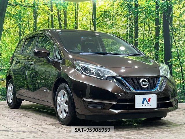 Nissan NOTE 2017-11 8830873-15