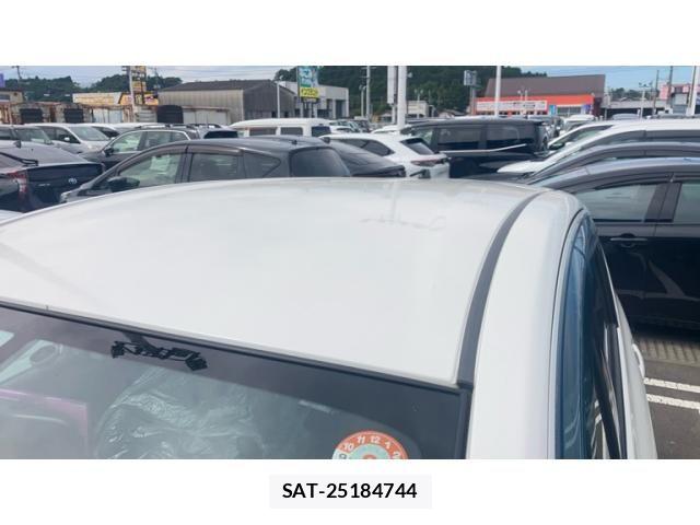 Nissan NOTE 2013-09 8830912-26