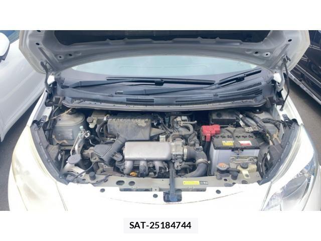 Nissan NOTE 2013-09 8830912-27