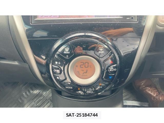 Nissan NOTE 2013-09 8830912-8