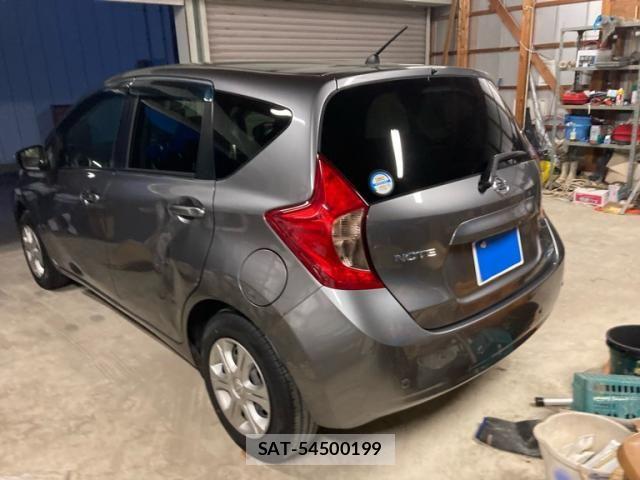 Nissan NOTE 2014-10 8830910-3