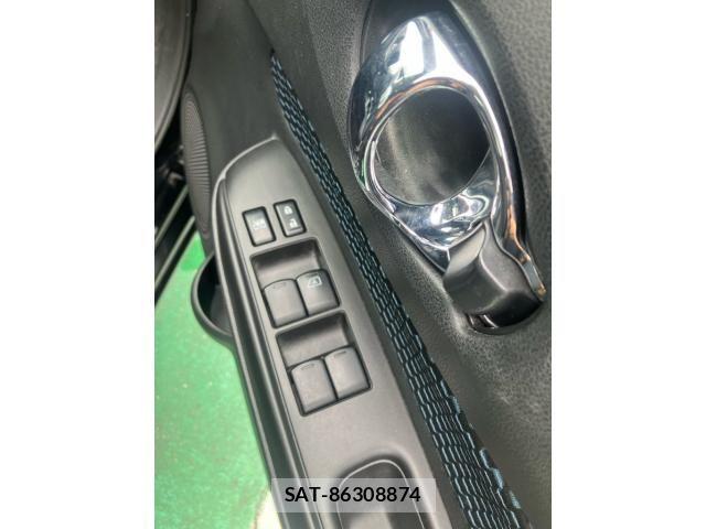 Nissan NOTE 2015-03 8830908-12