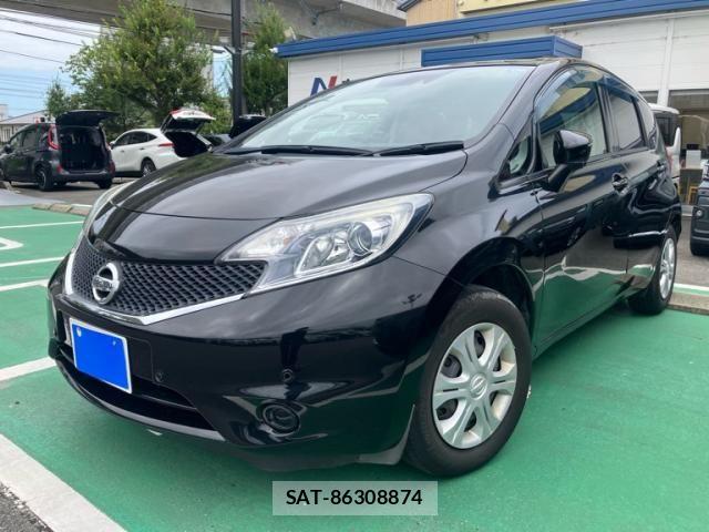 Nissan NOTE 2015-03 8830908-1