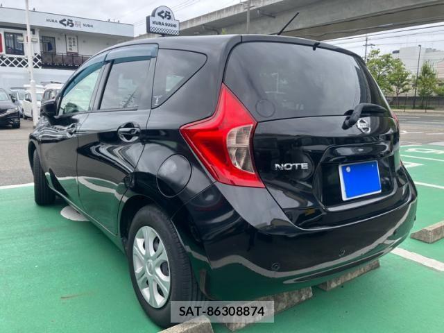 Nissan NOTE 2015-03 8830908-2
